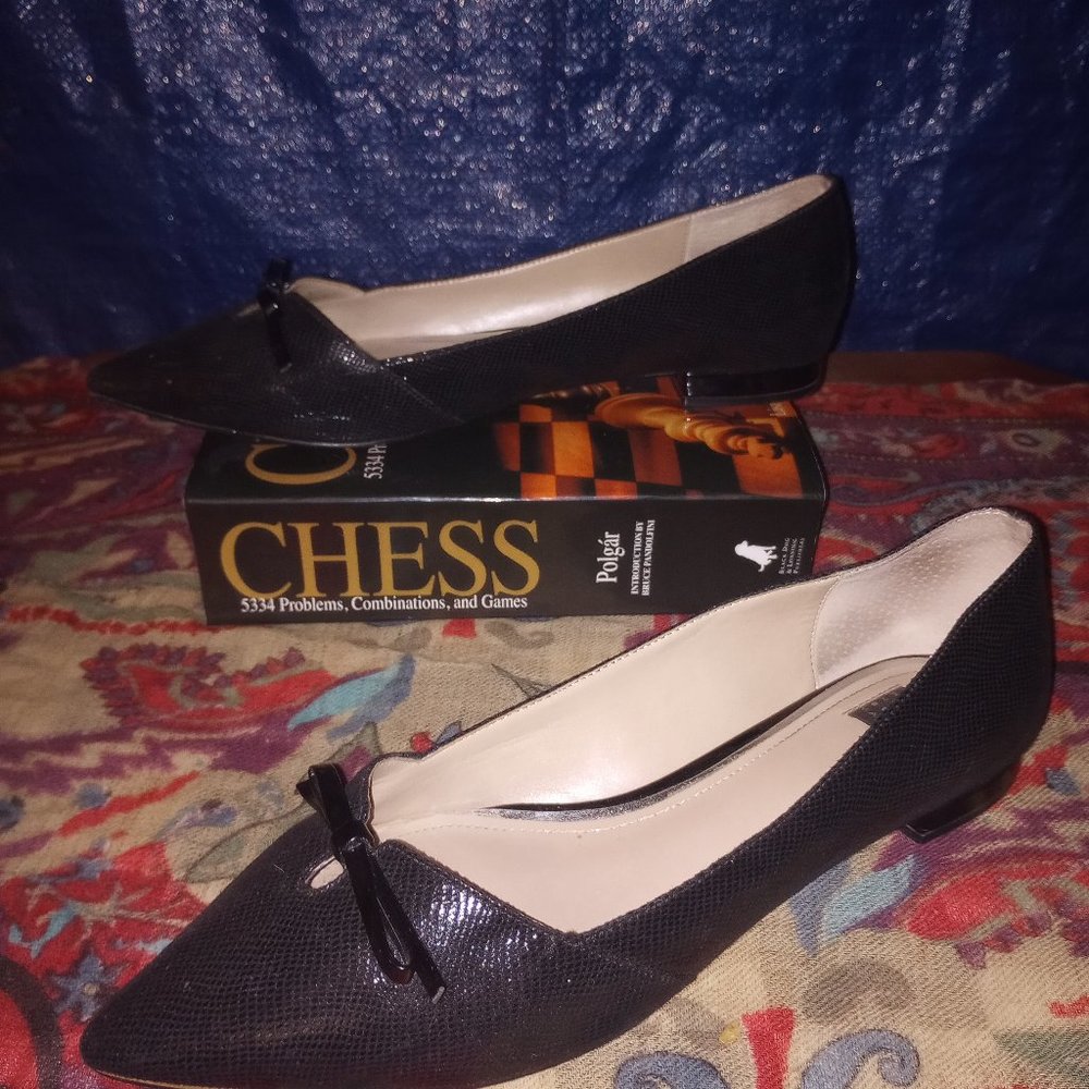 White House Black Market Flats